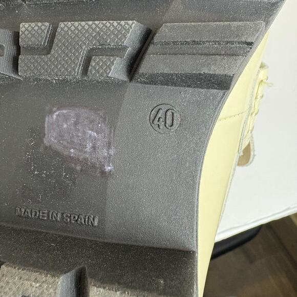 Maeve by Anthropologie -Chunky Patent Leather Loafer shoes- Cream-Size 9-9.5 - Picture 8 of 9